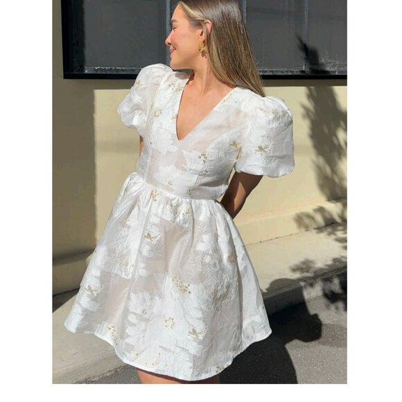 Elliatt Octavia Puff Sleeves Bow Bridal Holiday Mini Dress Gold/Ivory  Sz XL NWT - Picture 9 of 15